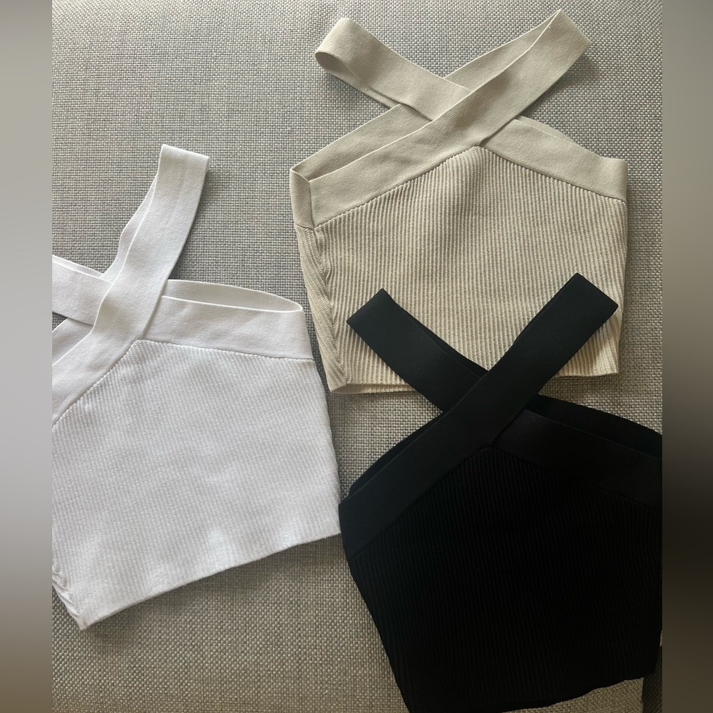 Babaton sculpt knit crop top